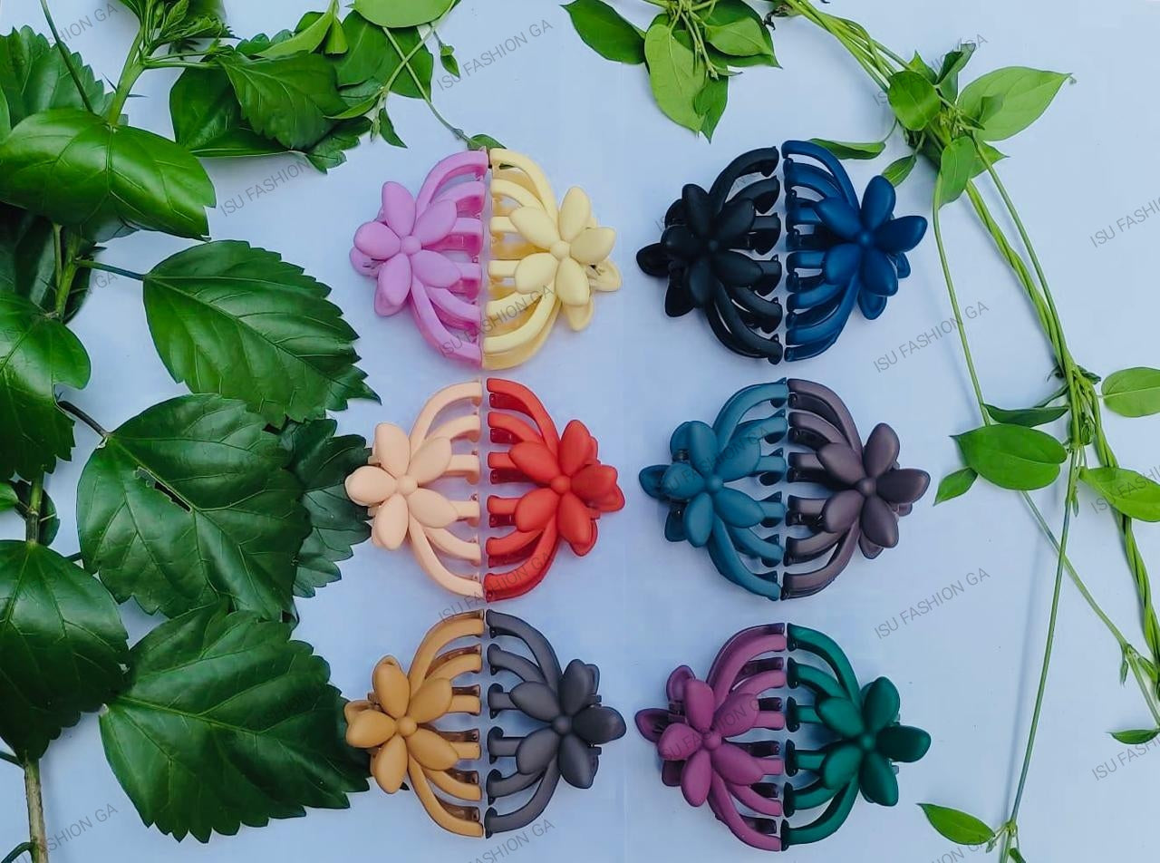 Flower Shaped Hair Clips